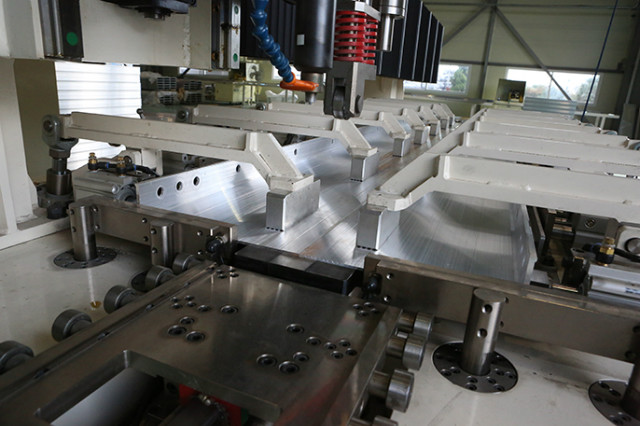 진천2공장 교반용접_1000_457.jpg